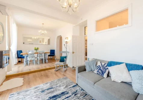 The living area at 1 Royal Victoria Court, Tenby