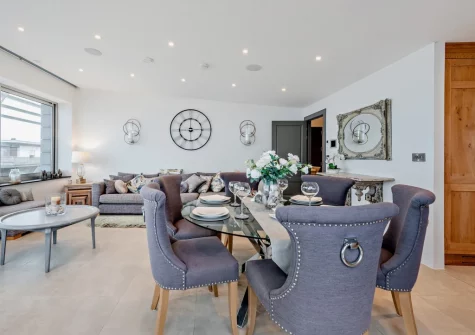 The living & dining area at 19 Waters Edge, Tenby