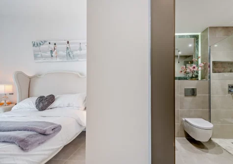 Bedroom #1 & en-suite shower room at 19 Waters Edge, Tenby