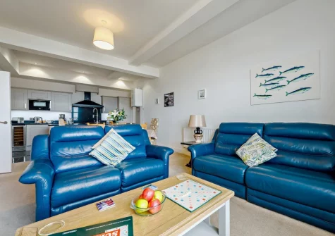 The living area at 2 Newbridge House, Tenby