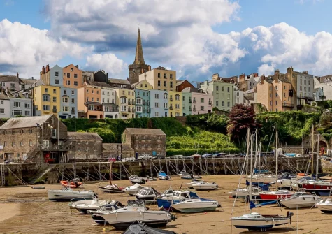 2 Newbridge House is an ideal base for exploring Tenby & everything the town has to offer
