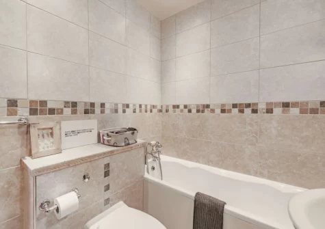 The bathroom at 2 St Agathas, Tenby