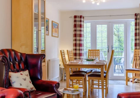 The living & dining area at 3 Clos Yr Ysgol, Stepaside