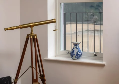 The living area at 3 Newbridge House, Tenby