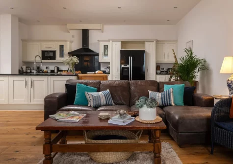 The living area at 3 Newbridge House, Tenby
