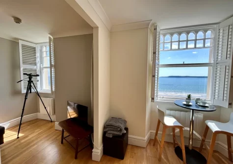 The living area at 3 Paragon House, Tenby