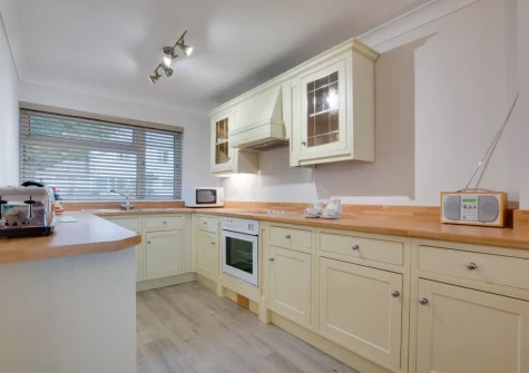 The kitchen at 3 Strandways Court, Saundersfoot