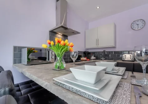 The kitchen & dining area at 3 White Rose, Tenby