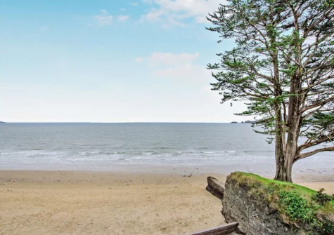 The beach & sea view from the balcony & outdoor sitting area at 35 Beach Court, Saundersfoot