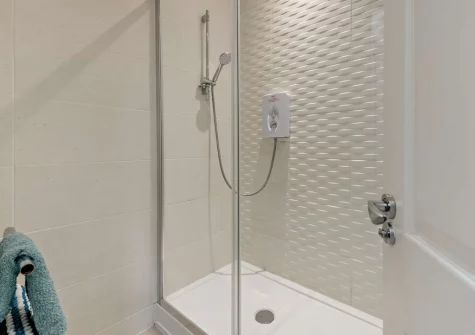 The shower room at 4 Northcliffe House, Tenby
