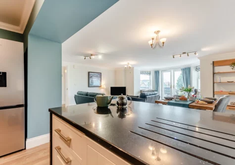 The kitchen at 5 Bryn Y Mor, Tenby