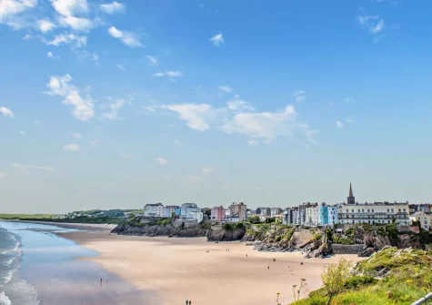60 Croft Court is an ideal base for visiting Tenby's many beautiful sandy beach & exploring everything the town has to offer
