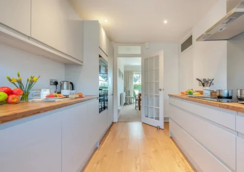 The kitchen at 7 Oakridge Acres, Tenby