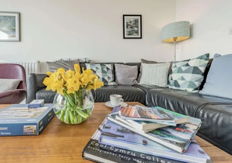 The living area at 8 Cobourg House, Tenby