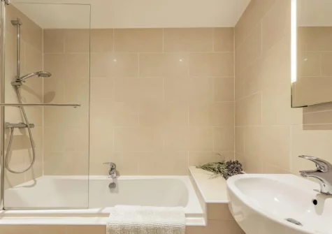 The bathroom at 8 Cobourg House, Tenby