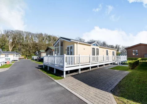 92 Heritage Park is a comfortable lodge set in a new development on what was once Stepaside's ironworks & colliery