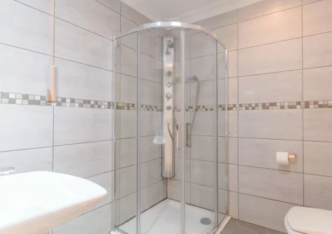 The shower room at Anchor Cottage, Tenby