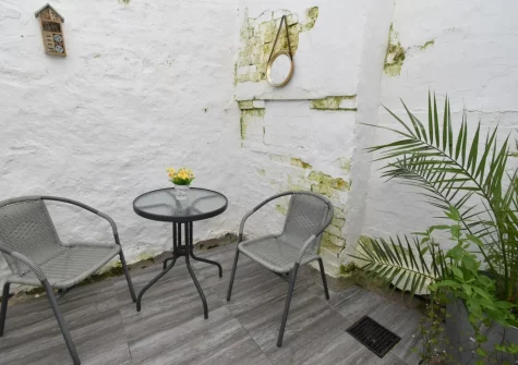 The rear decked courtyard at Anchor Cottage, Tenby