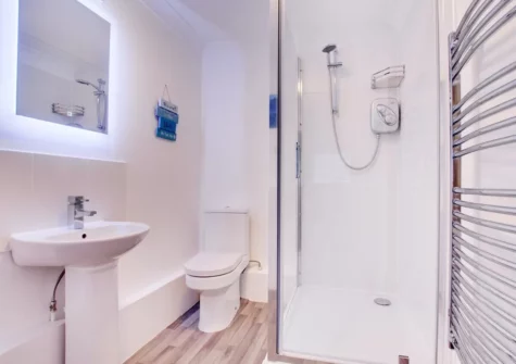 The bathroom at Annedd Fach, Tenby