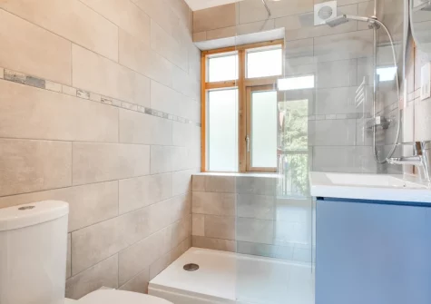 The shower room at Apartment 4, The Old Stables, Aberdovey