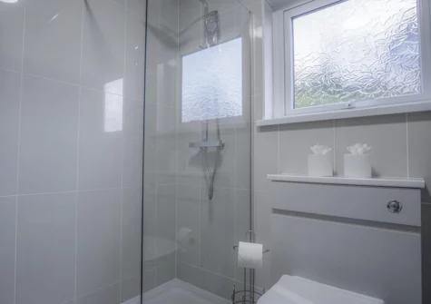 The bathroom at Bali Hai, Saundersfoot