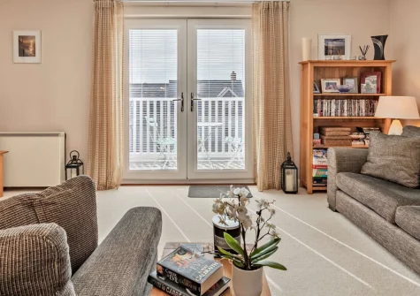 Beach Haven, Broad Haven is a charming 3-bedroom coastal retreat boasting a private sea view balcony, enclosed garden, and direct beach access within Pembrokeshire's stunning National Park. Perfect for memorable family or couples' holidays.