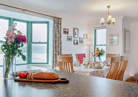 The kitchen & dining area at Beach View, Broad Haven