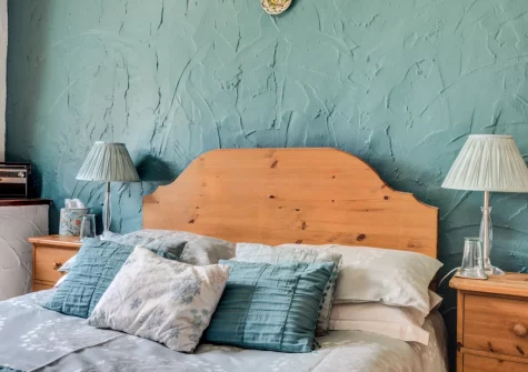 Bedroom #1 at Blochdy, Brynsiencyn