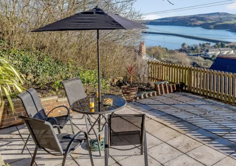 The patio, babrbecue, alfresco dining area & garden at Bon Accorde, Goodwick