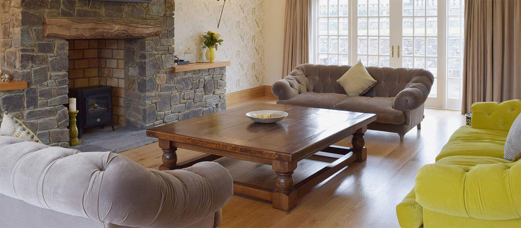 Bounty Manor, Llanddewi Velfrey is a five bedroom, two bathroom detached house and gardens near Narberth. Spacious rooms include a games room, sitting room with logburner & farmhouse kitchen. Ample parking & superb Preseli Mountain views.