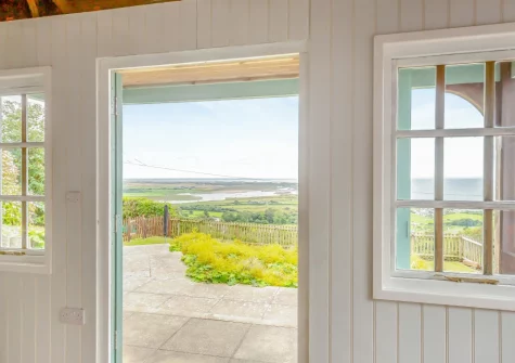 From sunrise to sunset, enjoy the fantastic view from the summer house