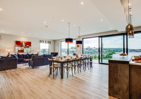 The living, dining area & kitchen at Bryn Benar, Abersoch