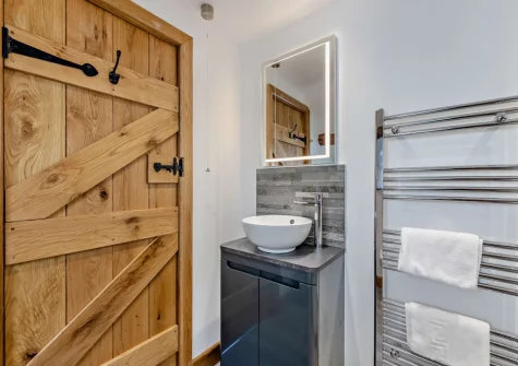 The bathroom at Bryn Bras, Brithdir