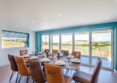 The dining area at Bryn Deufor, Anelog