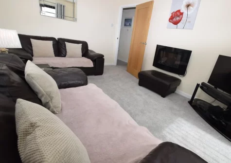 The living room at Buttercup Cottage, Kilgetty