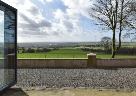 The view from the open plan living & dining area at Castle Farm, Tufton