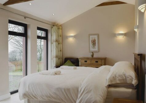 The bedroom at Castle Farm, Tufton