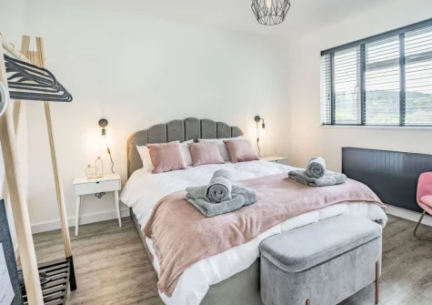 Bedroom #2 at Cefn Gelli, Llawhaden