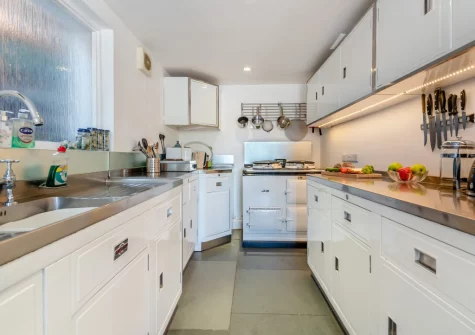 The kitchen at Cliff Cottage, Little Haven