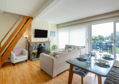The living & dining area at Cludfan, Abersoch