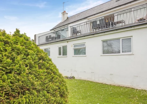 Make the most of the weather al fresco dining on the balcony or relax in the shared gardens