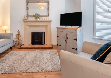 Collingwood, Saundersfoot is a stylish detached family home just 400 metres from the beach and harbour, featuring two lounges, a sunny elevated terrace with village views, and an enclosed garden, perfectly placed for exploring Pembrokeshire.