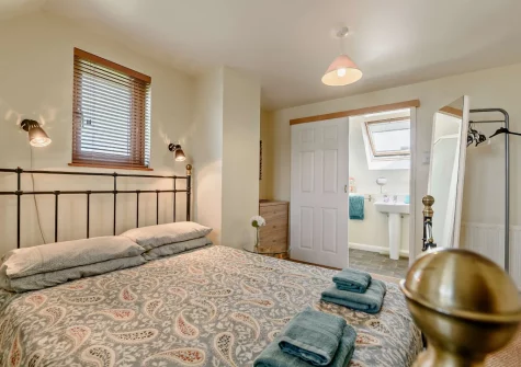 Bedroom #1 at Curlew House, Broad Haven