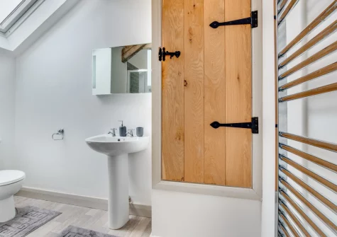 The shower room at Cwt y Bugail, Rhoscefnhir