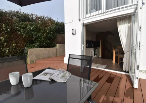The decked terrace & alfresco dining area at Delfryd Cottage, Saundersfoot