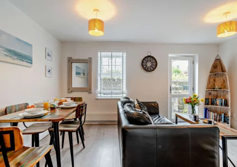 The living & dining area at Foxglove Cottage, Broad Haven
