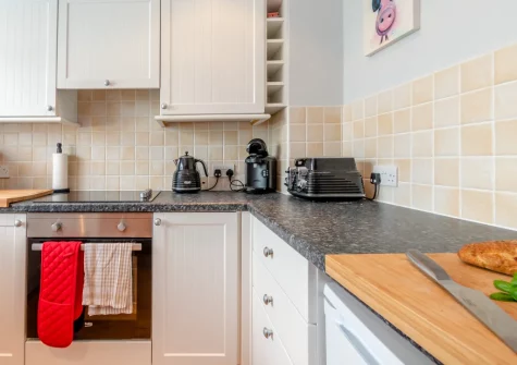 The kitchen at Freshwater Sea View, Freshwater East