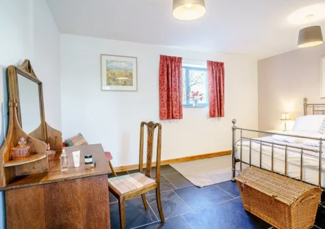 Bedroom #4 at Glowty Newydd, Llandissilio