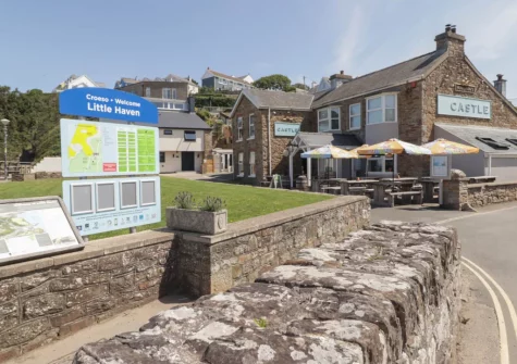 Holidaymakers & locals create a lively bustle throughout this old fishing village on sunny days