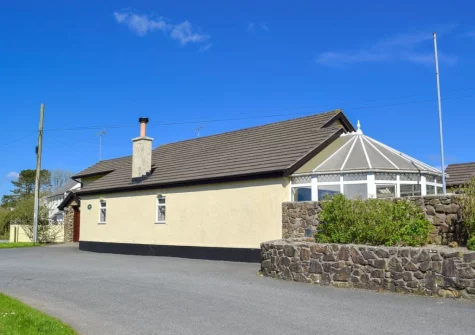 Green Acre Cottage is a deceptively spacious holiday home in Kilgetty